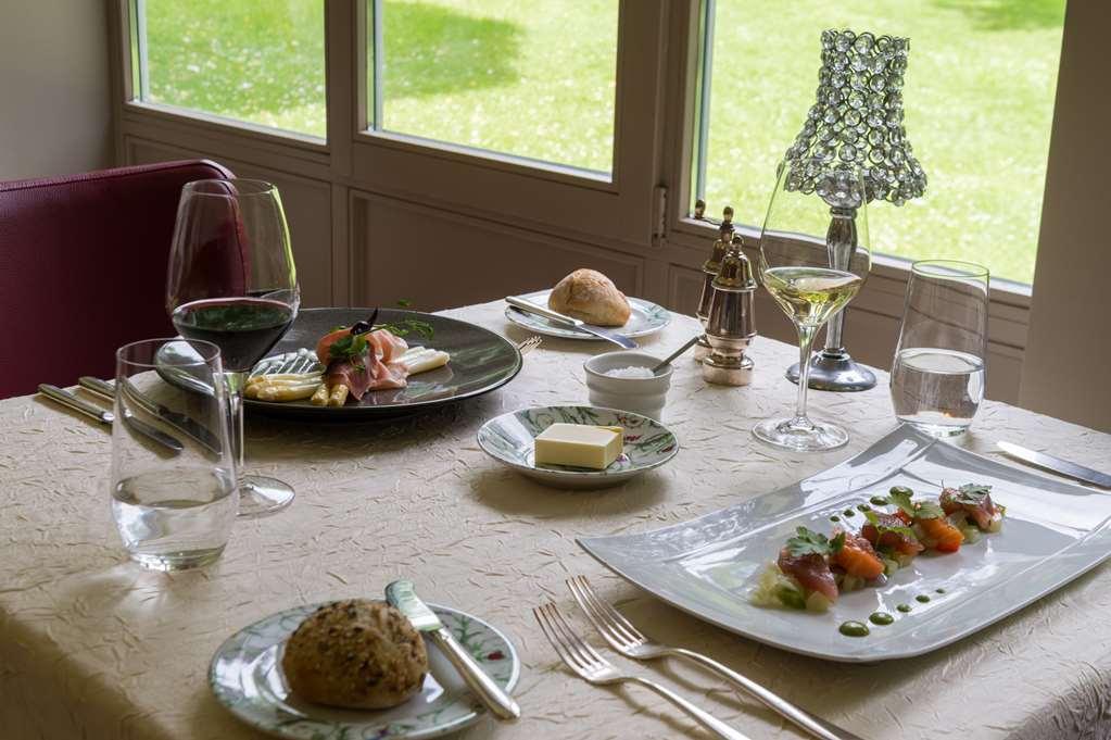 Moulin De Daverdisse Restaurant foto